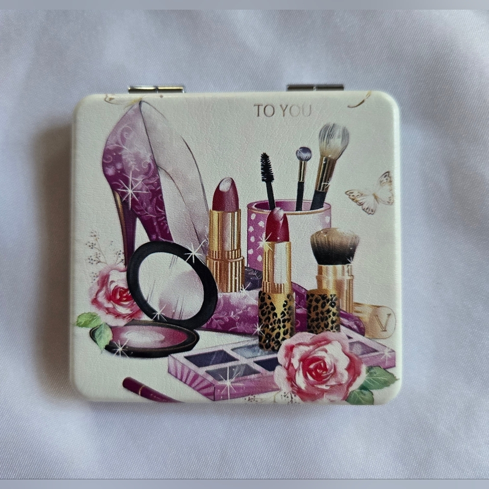 Makeup Design Compact Mirror